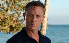 Daniel wroughton craig is an english actor. Daniel Craig Sauer Uber Verfluchten James Bond Film
