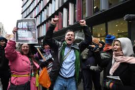 Julian paul assange is an australian computer programmer and the editor of wikileaks. Julian Assange Extradition To U S Blocked Over Mental Health Concerns The New York Times
