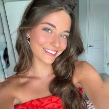 ✰ liv (@olivialecuru) • Instagram photos and videos