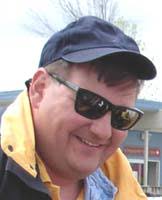 08 11-12 Hotline Color.pmd