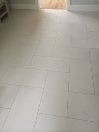 12x24 Tile In Herringbone Pattern With Sahara Beige Grout Floor Tile Patterns Layout Tile Layout Patterned Floor Tiles