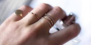 Mejuri Cofounders Are Revitalizing The Fine Jewelry Market Drop New Launches Every Week Business Insider New and used items, cars, real estate, jobs, services, vacation rentals and more virtually anywhere in ontario. fine jewelry market