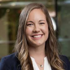 I'm very excited to share that I will be working alongside my dad as an  Investment Associate Intern this summer at Park Ridge Asset Management!