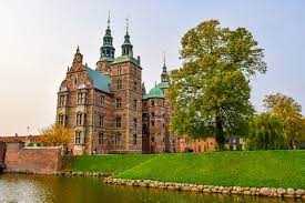 Meer informatie over rosenborg slot op stedentrip.com. Sensational Rosenborg Castle Copenhagen Nicerightnow