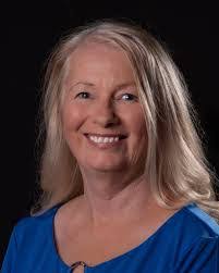 Laura Kellam's Instagram, Twitter & Facebook