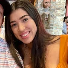 Annie Mendoza's Instagram, Twitter & Facebook