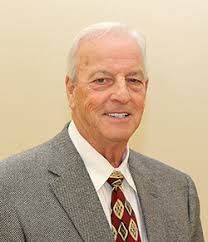 Justice establishes scholarship trust at UPIKE