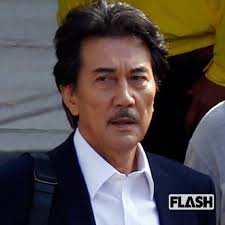 役所広司主演、戦争反対でありながら真珠湾攻撃を指揮した山本五十六の実像に迫る!映画『聯合艦隊司令長官 山本五十六 －太平洋戦争70年目の真実－』予告編 ［見どころ］ 誰よりも戦争反対を訴えていながら、連合艦隊司令長官として真珠湾攻撃を指揮して成功に導いた山. é™¸çŽ‹ å½¹æ‰€åºƒå¸ã®è¶£å'³ã¯ æ™®æ®µç€ã§ãƒ­ãƒ¼ãƒ‰ãƒã‚¤ã‚¯ Smart Flash ã‚¹ãƒžãƒ•ãƒ© å…‰æ–‡ç¤¾é€±åˆŠèªŒ