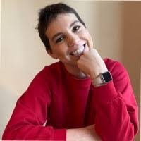 Mary Roath's Instagram, Twitter & Facebook