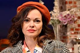 Prepare for 'emotional rollercoaster' with Rugby Theatre's powerful one  woman musical