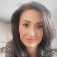 200+ perfiles de «Savvides»