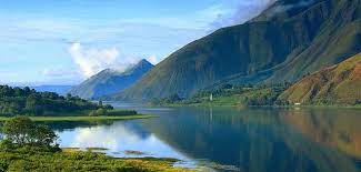 30 Pemandangan Yang Indah Di Sumatera Utara Destinasi Wisata Danau Toba Di Sumatera Utara Yang Indah Download 4 Gunung Di Su Danau Toba Danau Pemandangan
