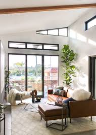 Design Crew See Two Takes On Solana Beach Style In San Diego Model Units Front Main In 2020 West Elm Furniture Design Home