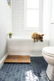 Tile is also a great choice for the bathroom and has the added advantage of being available in a choice of colors and designs to complement your scandi décor. 75 Beautiful Scandinavian Bathroom Pictures Ideas August 2021 Houzz