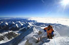 Mount Everest Gefahren Am Berg Mount Everest Everest Nepal Travel