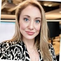 Brooke Glassman's Instagram, Twitter & Facebook