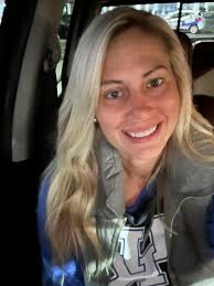 Thank you my Friend Kaylynn Kemplin!!! Love my new hair🫶🏻