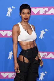 Teyana taylor just showed off her abs at the vmas, and damn. Pin On Halloween