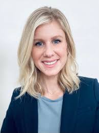 Kimberly Prochnow's Instagram, Twitter & Facebook