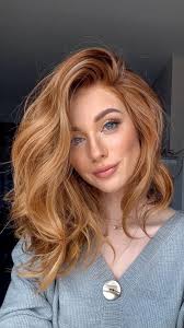 Krystal Durst's Instagram, Twitter & Facebook