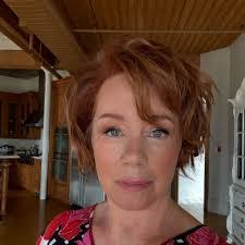 Donna Bonanno's Instagram, Twitter & Facebook