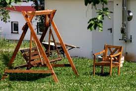 Beim hollywoodschaukel selber bauen vergleichen, solltest du dich immer schon im voraus in einem hollywoodschaukel selber bauen test über den jeweiligen bestseller informieren. Hollywoodschaukel Selber Bauen So Geht S