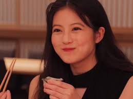 今田美桜 ラーメン食べ方