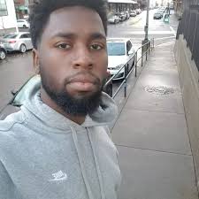 📽: @gavin.bradley WINTER EP OUT NOW!! LINK IN THE BIO "I recline in the  RIP" "I should sign to the Clipse" Jail Blazers Next UP 🌹🌹