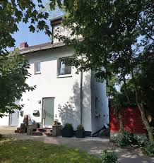 Wenn sie jetzt ein haus in pinneberg kaufen, sollten sie auch die pläne für die zukunft berücksichtigen. Haus Zu Vermieten Hellgrund 22880 Kreis Pinneberg Wedel Mapio Net
