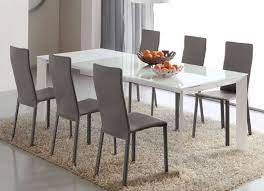 Quando devi scegliere quali sedie acquistare per la tua cucina devi valutare bene gli spazi che ti sono necessari per muoverti senza che le sedie siano un intralcio. Abbinare Tavolo E Sedie Sedie Per Tavolo Da Pranzo Tavolo E Sedie Tavolo Da Pranzo Moderno