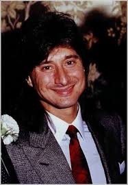 Did anyone see me at Game 3?! If you have pictures of me can you please  send them to me. I took pictures with hundreds of people and was filmed by  pretty