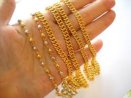 Berikut beberapa cara untuk mengetahui emasmu asli atau palsu. Sebelum Hantar Kedai Untuk Cuci Barang Kemas Baik Lakukan Sendiri Mudah Jimat Keluarga