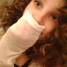 Lea Roesch (@RoeschLea)