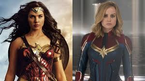 ( 4.8) out of 5 stars. Wonder Woman In Yonetmeninden Captain Marvel Mesaji Log