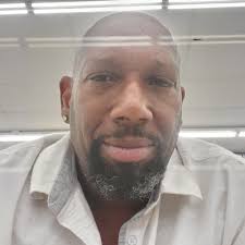 Good morning America, how are you? Say, don't you know me? I'm your native  son I'm the train they call the City of New Orleans I'll be gone five  hundred miles when