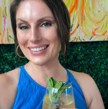 Alma Millan's Instagram, Twitter & Facebook