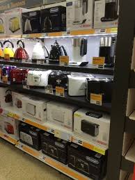 Sainsbury S Nottingham Gm Homewares Layout Adjacency Visual Merchandising W Store Design Interior Retail Store Interior Electronics Retail Design