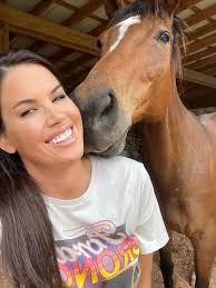 Think I'll buy a horse. Maybe two. 🤣🤣🤣