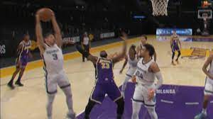 Lebron James Flopping Antics Lakers Vs Grizzlies Youtube