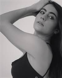 Alessandra Antonelli🌻 (@alessandra__antonelli) · Instagram 照片和视频