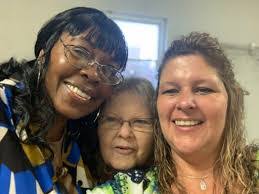 Carol Barlow's Instagram, Twitter & Facebook