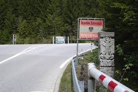 La frontiera tra italia e austria torna sotto pressione a causa della crisi dei migranti e del moribondo accordo di schengen. Confine Tra L Austria E La Germania Wikipedia