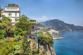 Glicine for fine dining and al mare for lunch and dinner for more traditional choices. Review Of Hotel Santa Caterina Amalfi World Travel Adventurers Luxury Travel Blog