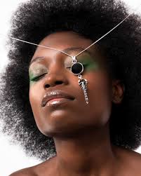 🧜‍♀️ Modelo: @betha.aa 💄MUA: @jvliolgvins