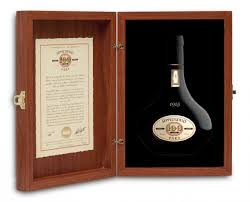 Luxury Gifts For Champagne Wine And Spirits Lovers Wine And Spirits Buy Wine Wines