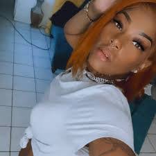 Keri Rutledge's Instagram, Twitter & Facebook