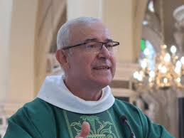 Vosges. « Pâques est le moment fort pour la foi chrétienne » explique  l'abbé Claude Durupt de Remiremont