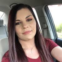 Leanne Whipple's Instagram, Twitter & Facebook