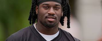 Torrence Brown's Instagram, Twitter & Facebook