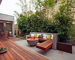 As mentioned above, it's a pretty good idea to keep your running bamboo in a pot or container. 56 Ideas For Bamboo In The Garden Out Of Sight Or Decoration Interior Design Ideas Ofdesign